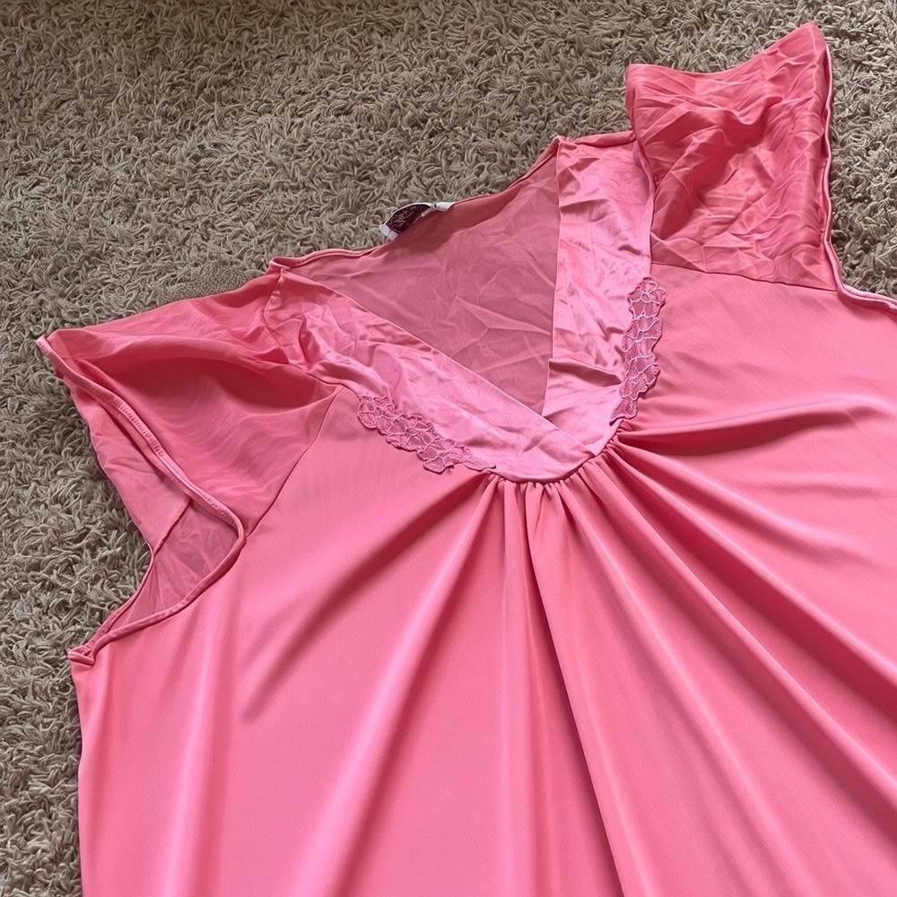 Vintage Vanity Fair Pink Lace Trim Nightgown XXL Made in USA Flutter Sleeve Maxi